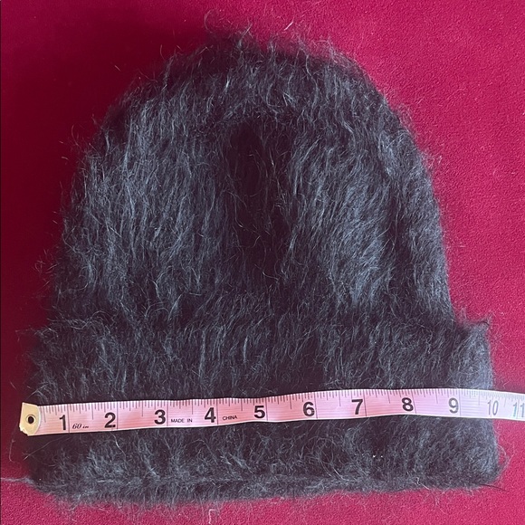 Toteme Alpaca Hat - Picture 8 of 9